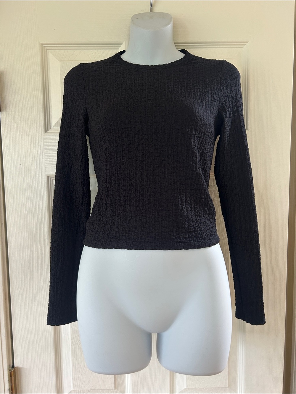 Abercrombie & Fitch Black Textured Long-Sleeve Top